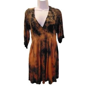 Audrey 3+1  Dress Size Medium Made In USA Black/Orange 3/4Slv Deep V neck DH6354